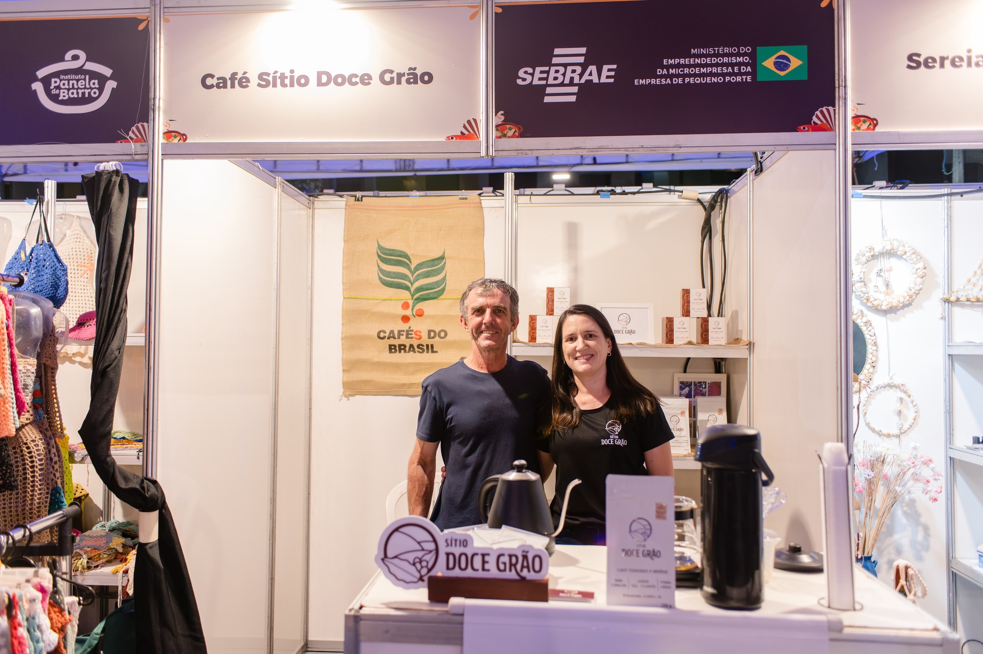Expositores de café no festival.
